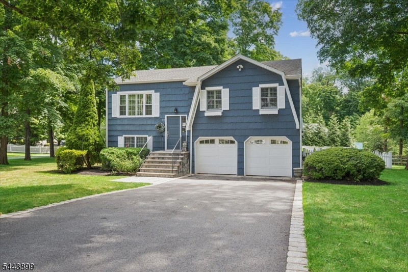 29 Hillside Ter, Bernards Twp.