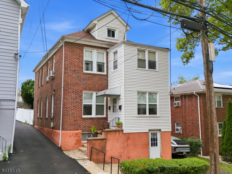 100 Hancox Ave, Nutley Twp.