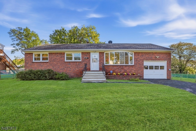 45 N Laurel Ave, Woodbridge Twp.