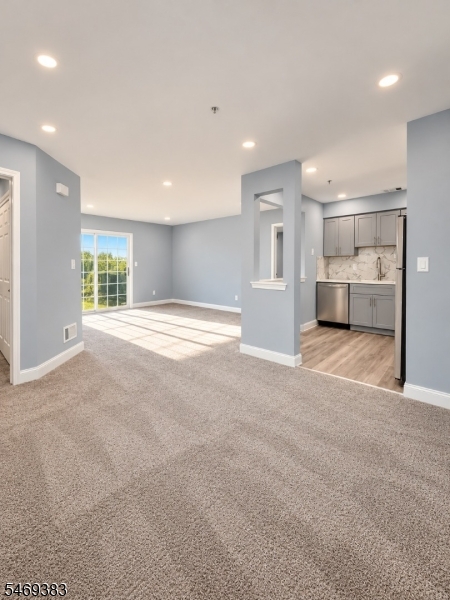 1124 Waterford Dr, Edison Twp.