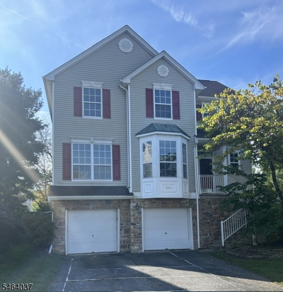 248 Winding Hill Dr, Mount Olive Twp.