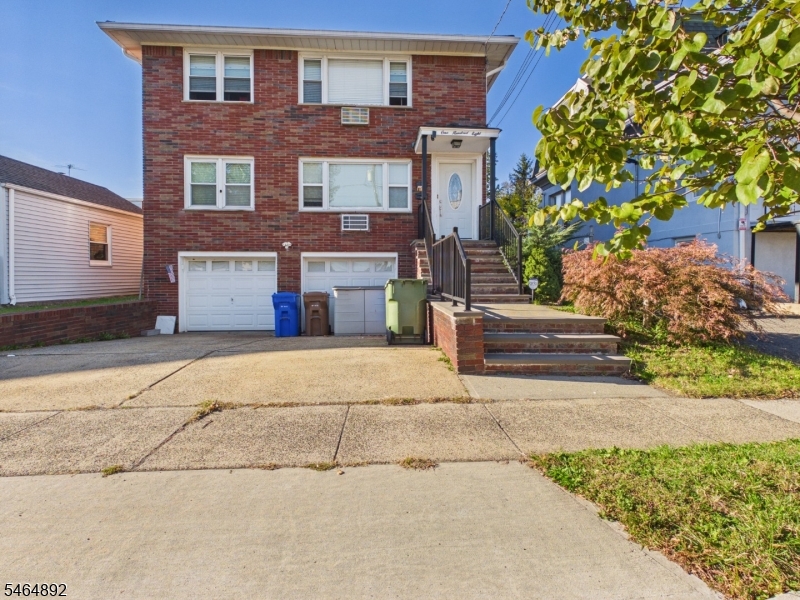 108 W Elm St Unit 2, Linden City