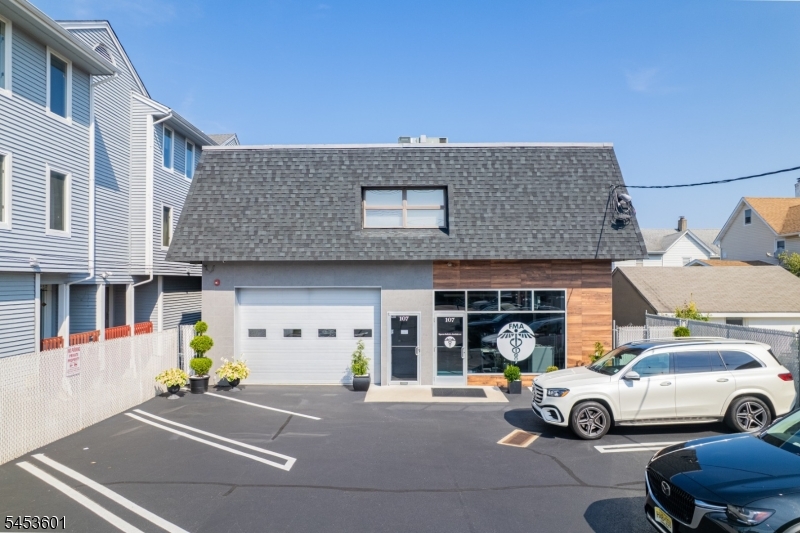 107 Stuyvesant Ave, Lyndhurst Twp.