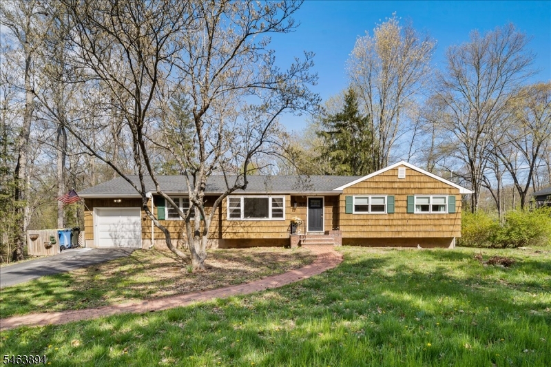 37 Lurline Dr, Bernards Twp.