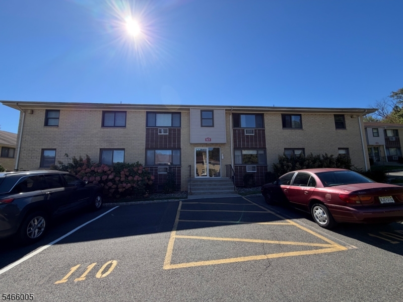 401 Highway22B43U6 Unit 43F, North Plainfield Boro