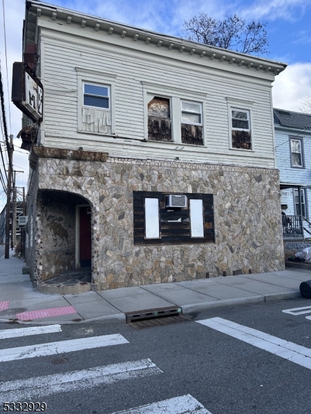543 Stetson St, City Of Orange Twp.