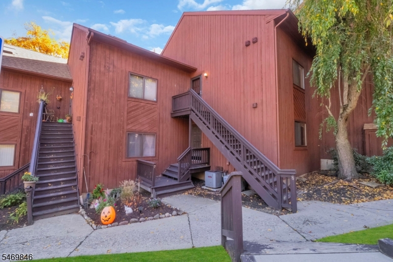 6 Baily Bunion Ct Unit 7, Vernon Twp.