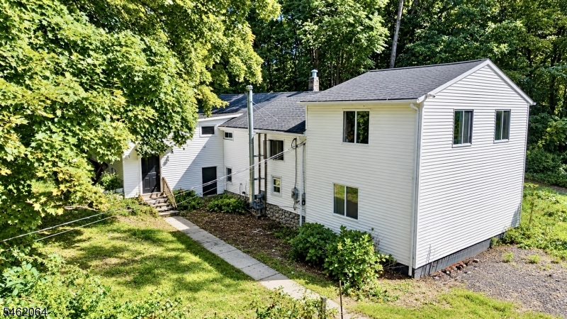 240 Russia Rd, Jefferson Twp.