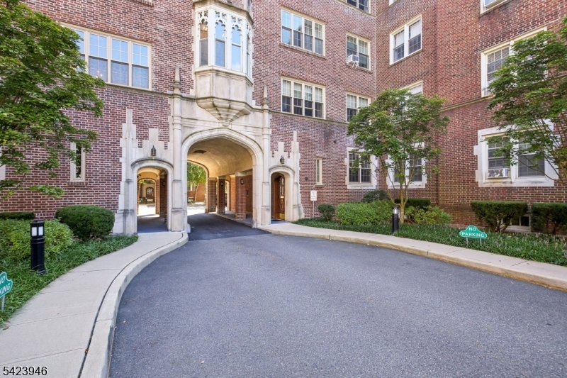 133 Summit Ave Unit 39, Summit City