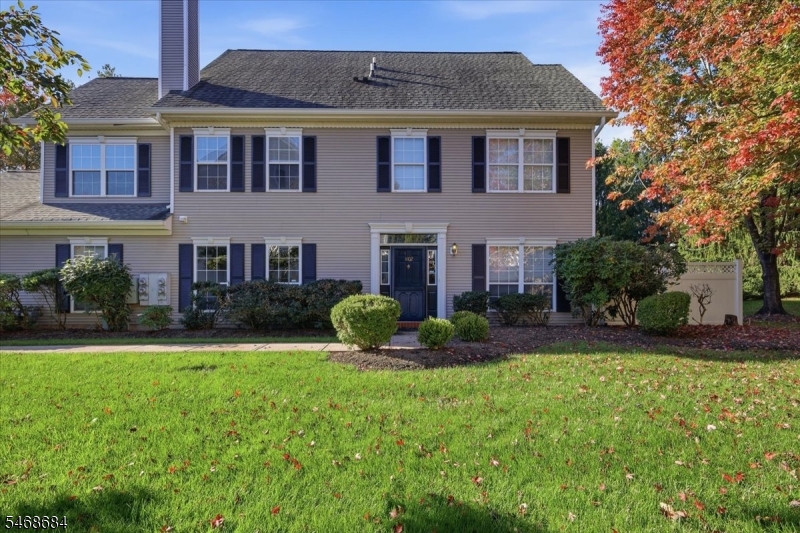 1802 S Branch Dr, Readington Twp.