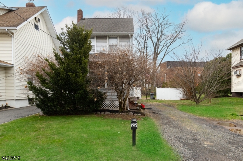 29 Keeler St, Springfield Twp.