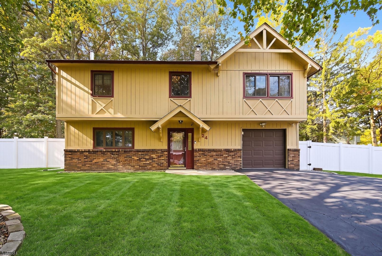 24 Mead Rd, Hopatcong Boro