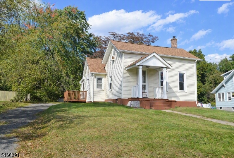 42 Malapardis Rd, Hanover Twp.