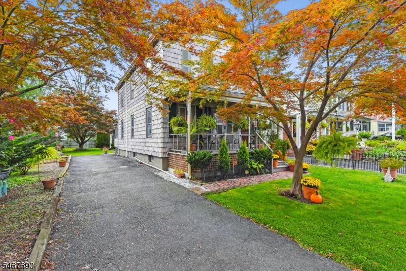 29 Lafayette Ave, Summit City