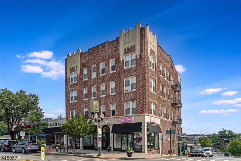 82 South St, Morristown Town