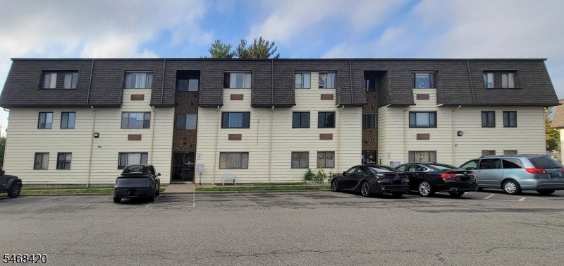 46 Watsessing Ave Unit 13, Belleville Twp.