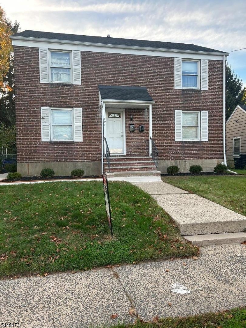 241 N 3Rd Ave, Manville Boro
