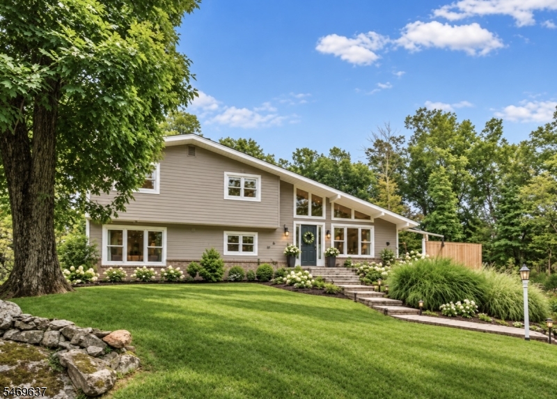 758 W Shore Trl, Byram Twp.