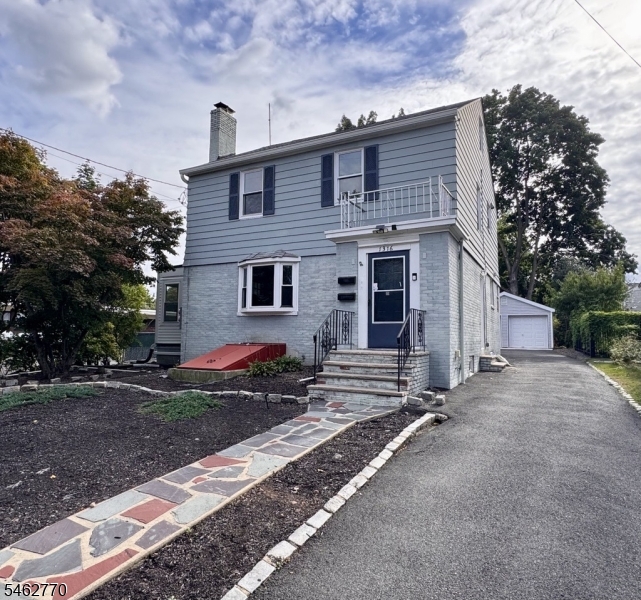 1316 Broad St Unit 2 Unit 2, Bloomfield Twp.
