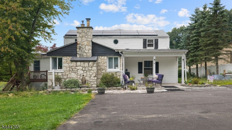 49 Hillcrest Dr, Liberty Twp.
