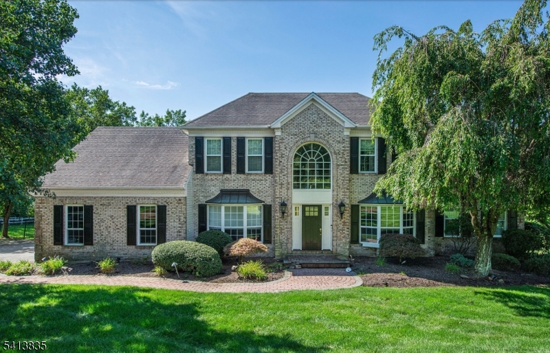 9 Tracey Ln, Mount Olive Twp.