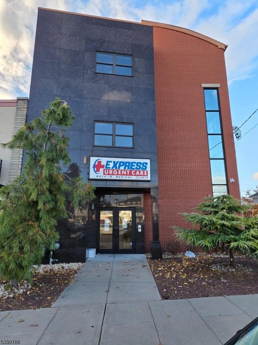 1218 Stuyvesant Ave, Union Twp.