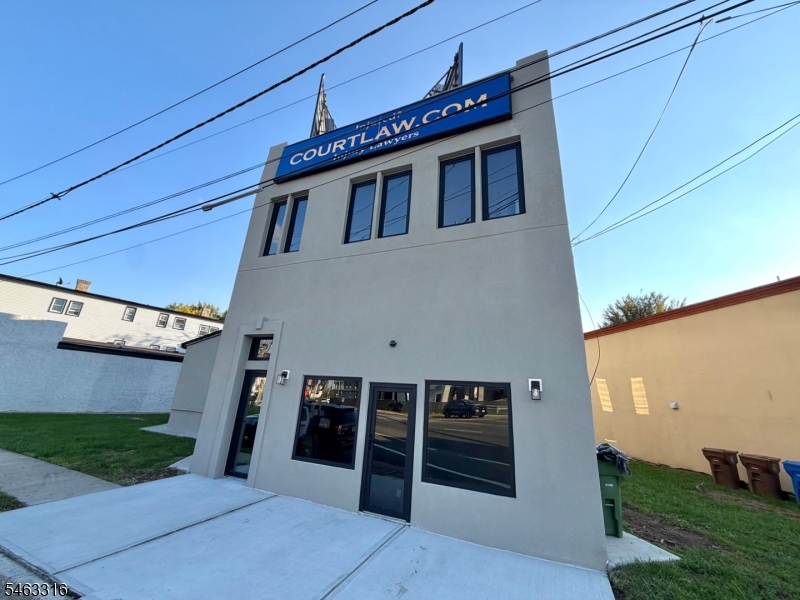 1313 W Baltimore Ave, Linden City