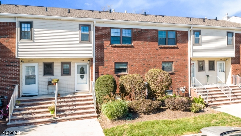 3504 Wellington Ct, Hillsborough Twp.