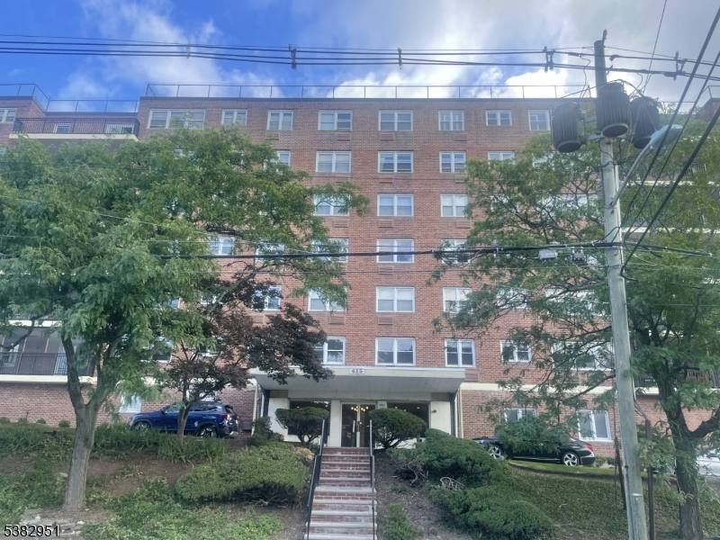 415 Claremont Ave Unit 6A, Montclair Twp.