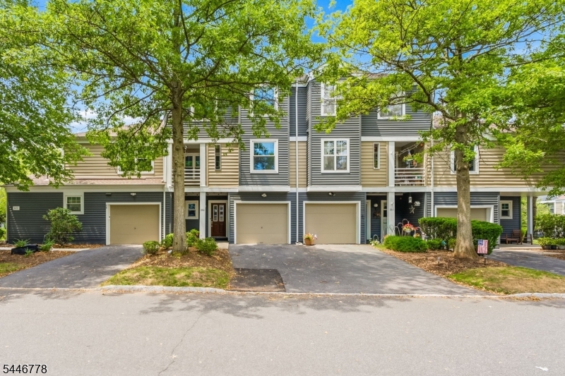 350 Greenfield Rd, Bridgewater Twp.