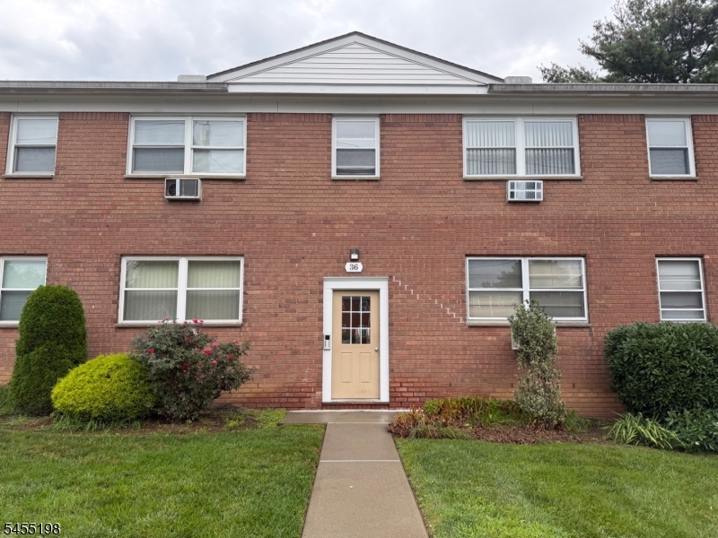 36 Knox Ter Unit 1C, Wayne Twp.
