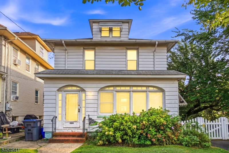 260 W Franklin St, Bound Brook Boro