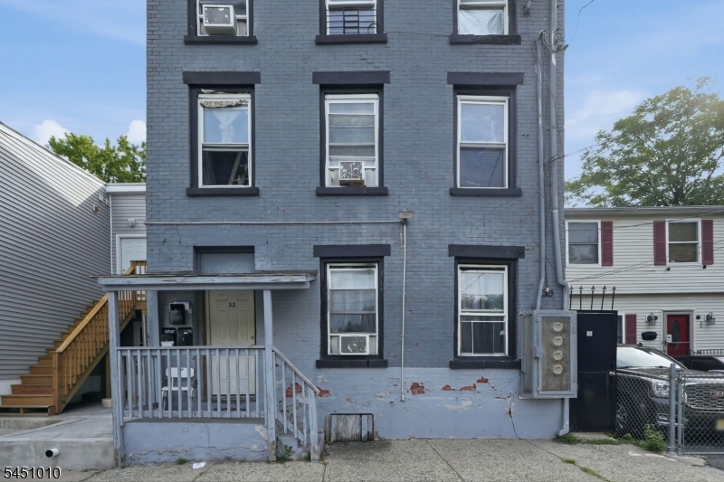32 Jefferson St, Paterson City