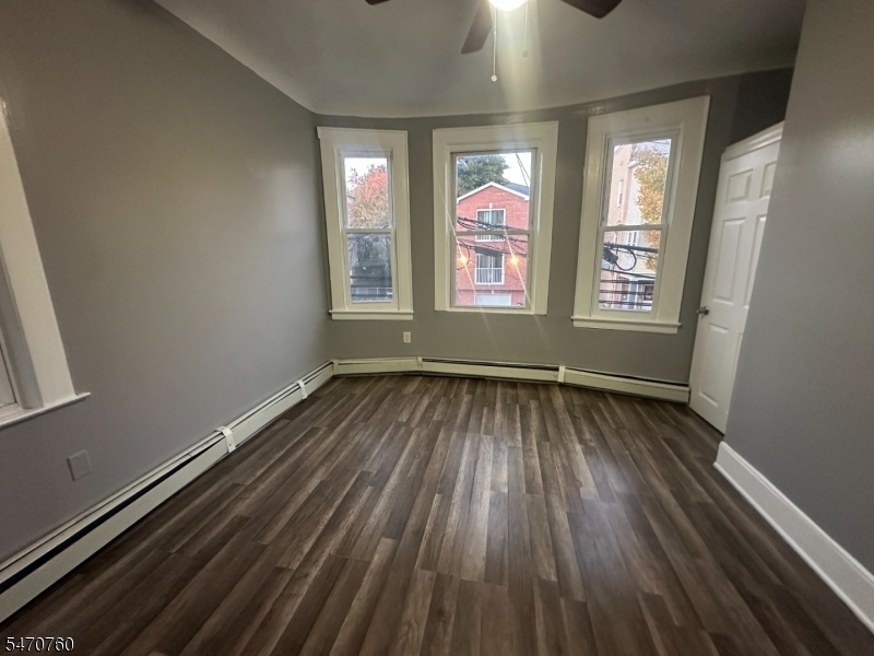 120 Rose Ter Unit 3, Newark City