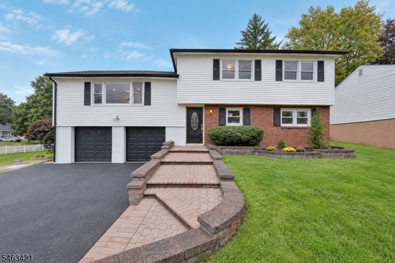 33 Woodhull Ave, West Orange Twp.