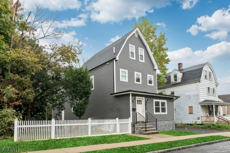 82 Watchung Ave, West Orange Twp.