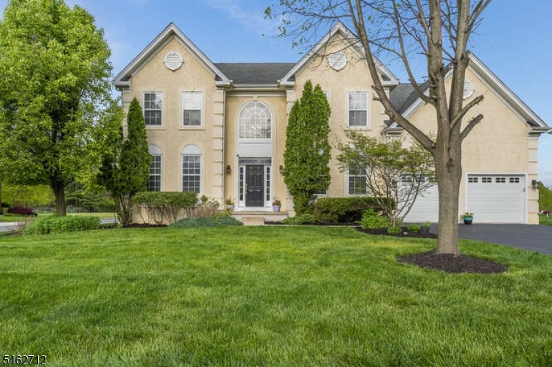 81 Crestview Dr, Clinton Twp.