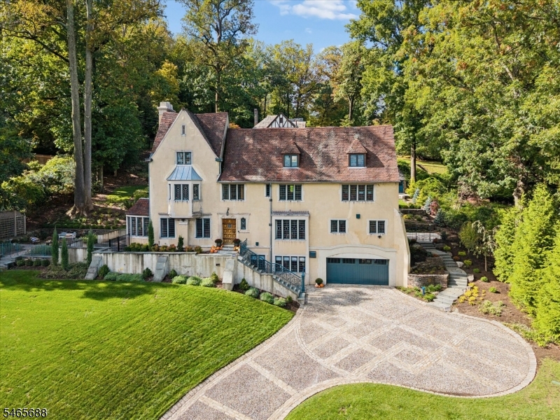 310 Highland Ave, Montclair Twp.