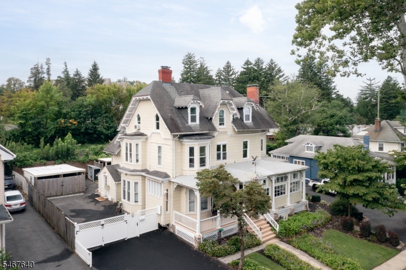 48 Kent Place Blvd, Summit City