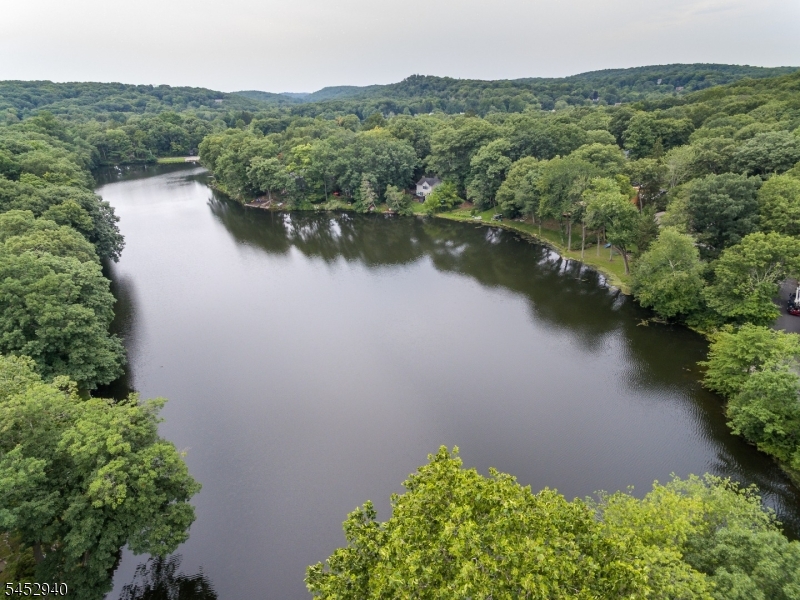 23 Cabot Ln, Kinnelon Boro
