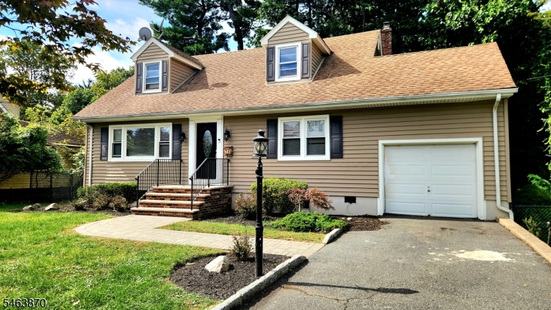 11 Brookhill Pl, Little Falls Twp.