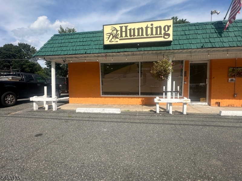 196 Main St, Andover Boro