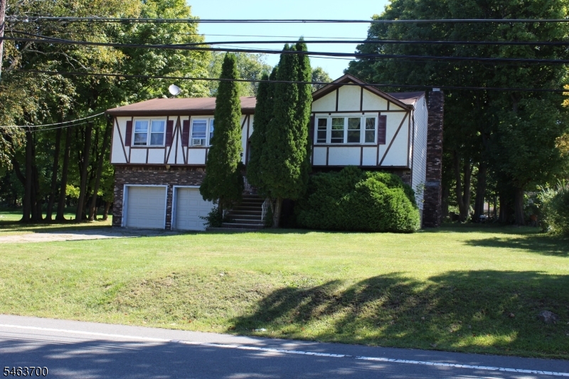 37 Center Grove Rd, Randolph Twp.