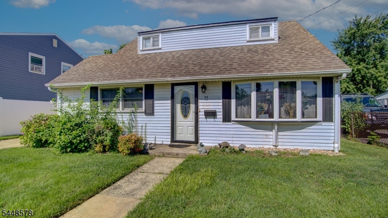 33 Patton Dr, Sayreville Boro