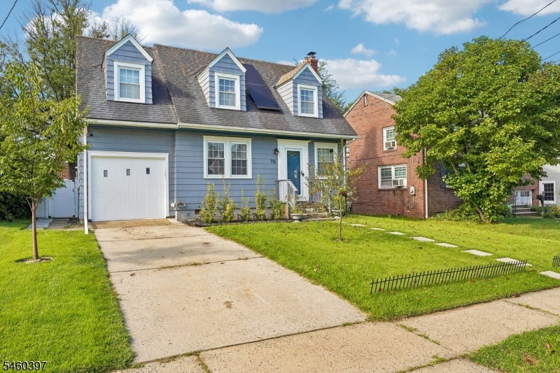 731 Mayflower Ave, Lawrence Twp.