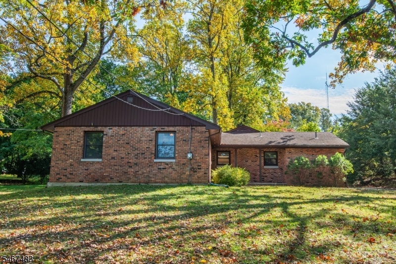 95 Quaker Church Rd, Randolph Twp.