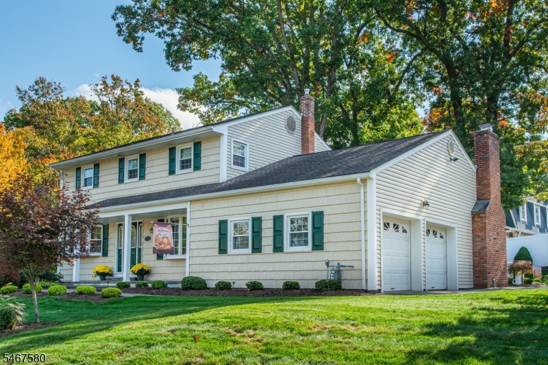 5 Sunrise Lane, Roxbury Twp.