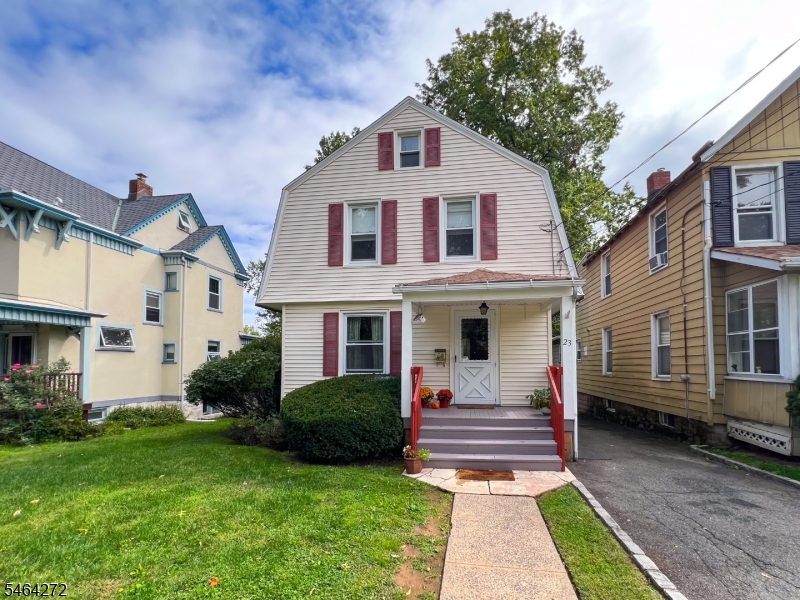 23 Salter St, Springfield Twp.