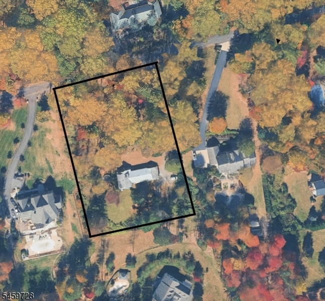 12 Jessica Ln, Warren Twp.