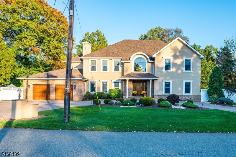 21 Stafford Rd, Woodbridge Twp.